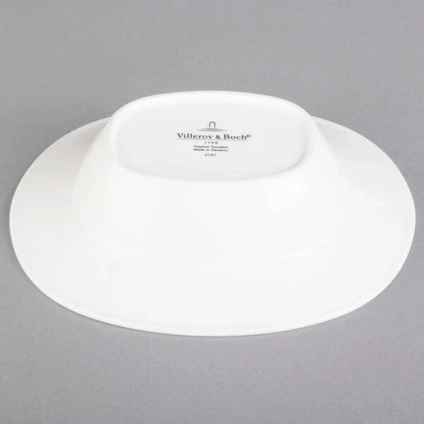Villeroy & Boch 16-4004-2760 Plate, 8-1/2 in  x 8 in , oval, deep, premium porcelain, Affinity