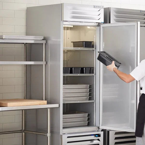 Beverage Air 26" Vista Series Solid Door Reach-In Freezer, Bottom Mounted, 23.32 cu. ft. | FB23HC-1S