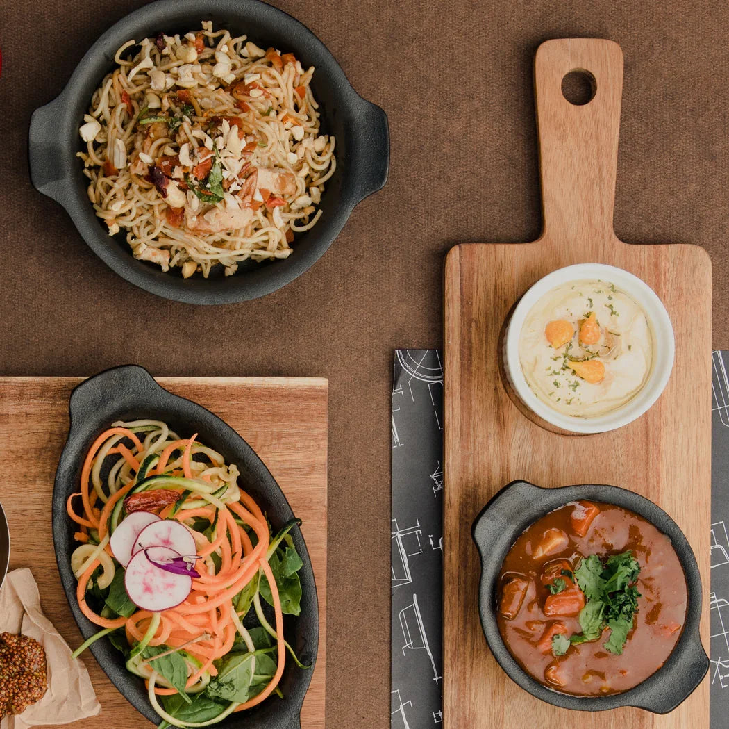 Thermalloy 6", 12.5 oz Cast Iron Mini Modern Oval | 573761