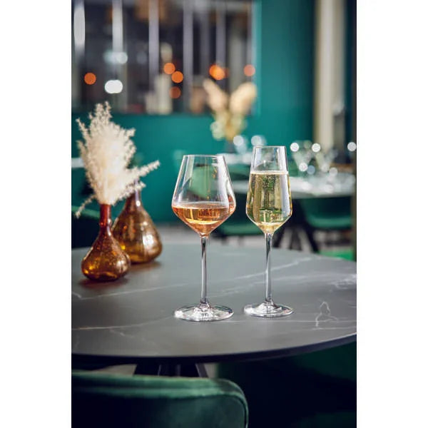 Chef & Sommelier Distinction 13 oz Universal Wine Glass (24/Case) | Q9062