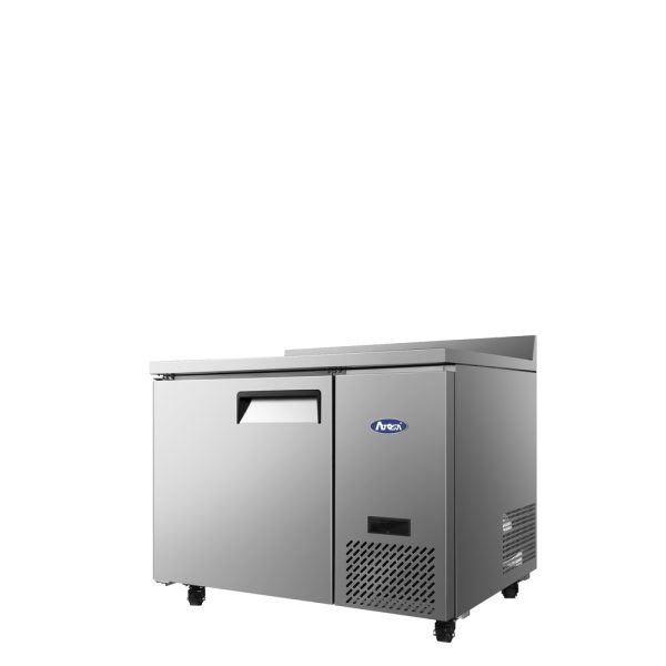 Atosa MGF44GR Worktop Refrigerator with 4-inch Backsplash and One Section