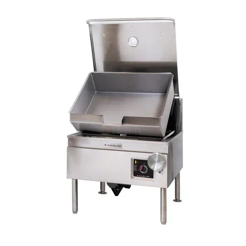 Cleveland SGL40TR Gas Tilting Skillet with 40-Gallon Capacity and Modular Base