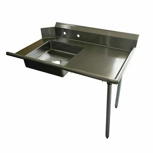 EFI SIST84R | Versa Steel | Dishtable with Pre-Rinse Sink and Backsplash