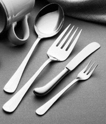 Vollrath 48112 | Queen Anne | Dinner Fork 4 Tine Stainless Steel 7-1/2"