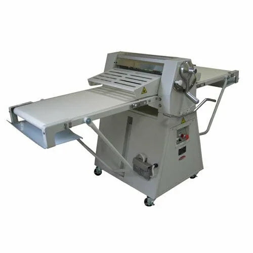 BAKEMAX BMFRS02 Dough Sheeter Floor Model with Reversible Conveyor