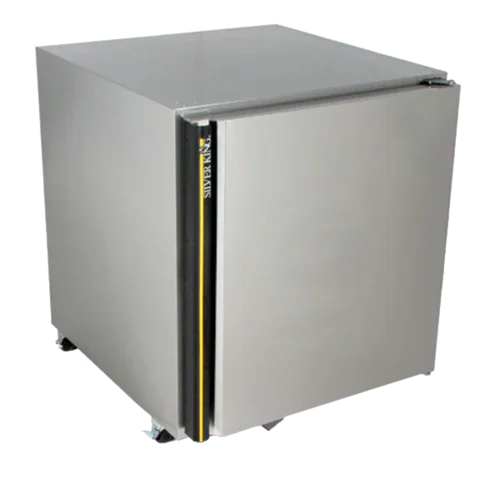 SILVER KING SKR24A-ESUS1 Undercounter Refrigerator 24 in Width Solid Door