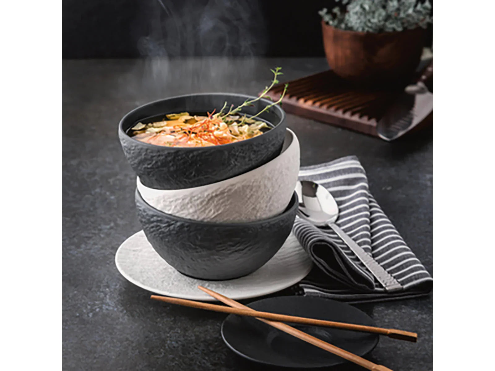 Villeroy & Boch 16-4074-1900 Bowl, 21-9/10 oz., 5-1/2 in  dia., round, dishwasher, microwave & salamander saf